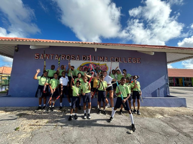 Field hockey training in Curaçao