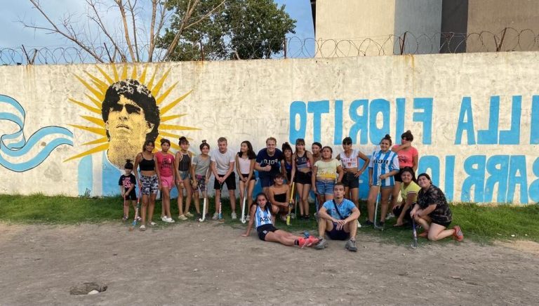 Sports volunteer with kids in Buenos Aires, Argentina