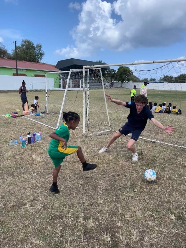 Simon in Saint Lucia - volunteer story - The Power of Sports