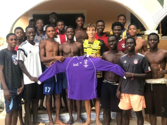 Sports volunteering in Ghana